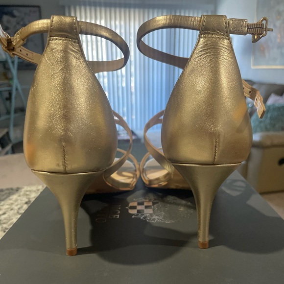 Gold Heels - Picture 3 of 8